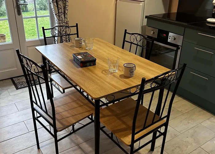 Du Moulin De La Motte Lignieres-Ambleville